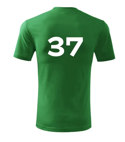 Zelené tričko s číslem 37
