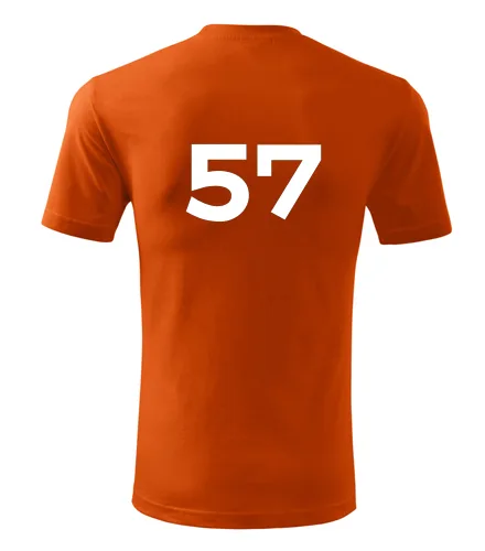 Oranžové tričko s číslem 57