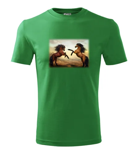 Zelené tričko s koňmi