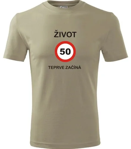 Khaki tričko 50 Život teprve začíná
